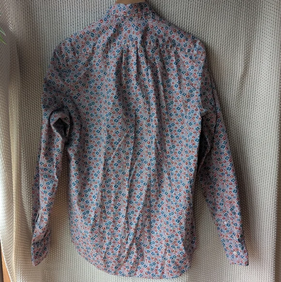 J. Crew Secret Wash Classic Fit Floral Button Down Shirt Men's Small - Picture 2 of 5